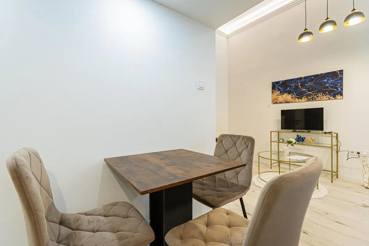 Cool Apartment In Budapest, Romeo 0*, Βουδαπέστη Ουγγαρία