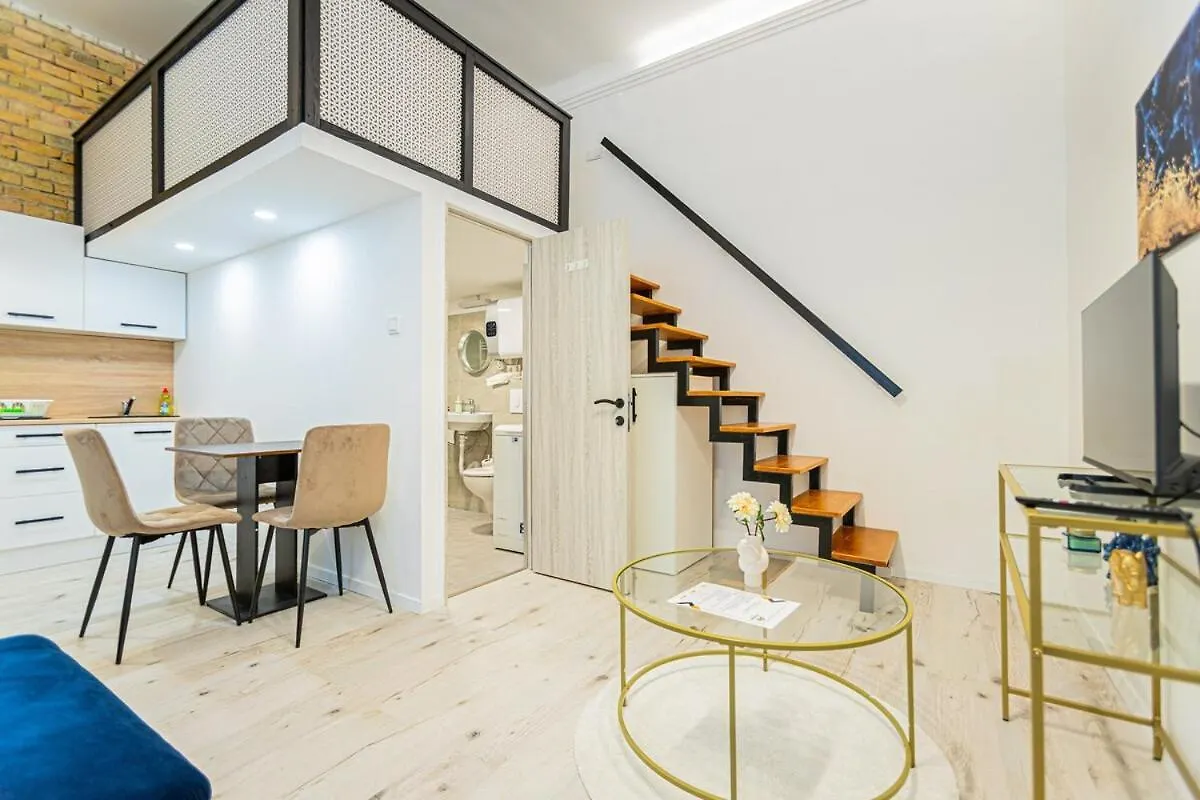 Cool Apartment In Budapest, Romeo Βουδαπέστη